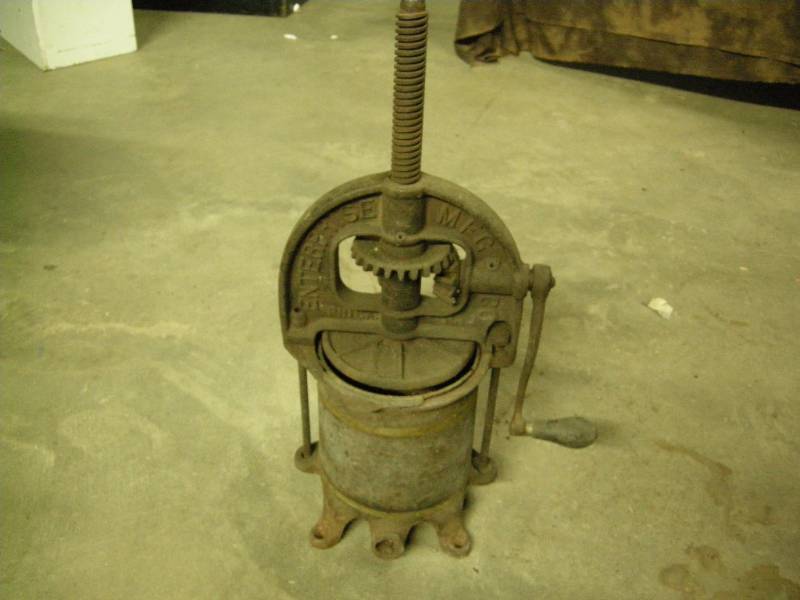 lot 96 image: Antique Enterprise Mfg Co Press