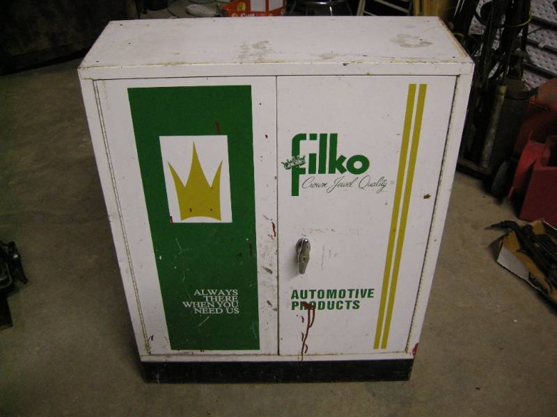 lot 114 image: Vintage Filko Parts Cabinet