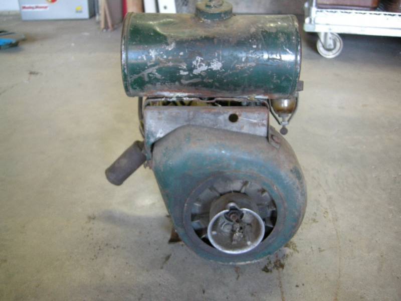 lot 133 image: Vintage REO Engine