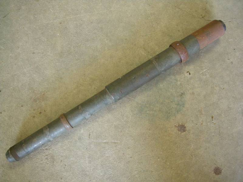 lot 143 image: WWII Bulova Telescope