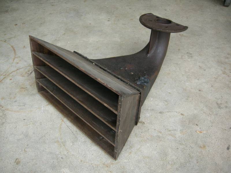 lot 153 image: Antique BlowerVent