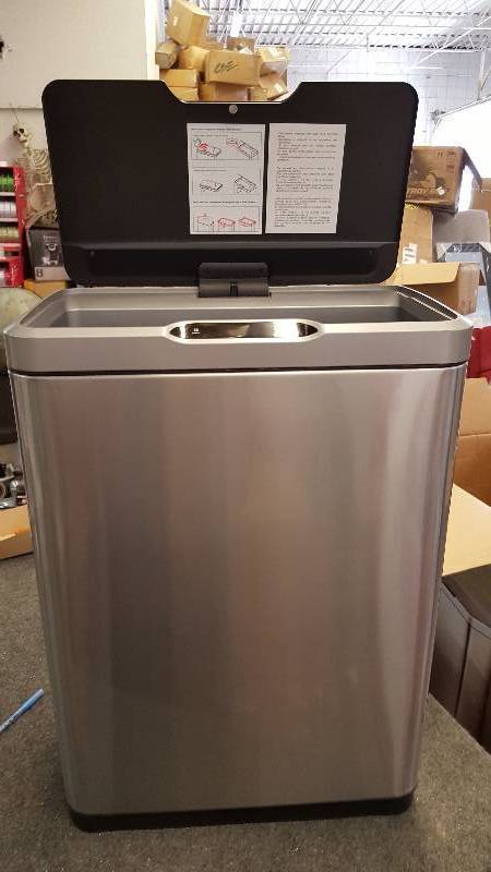 lot 50 image: Sensible ECO Living Moton Sensor Trash Can wLiner - NEW