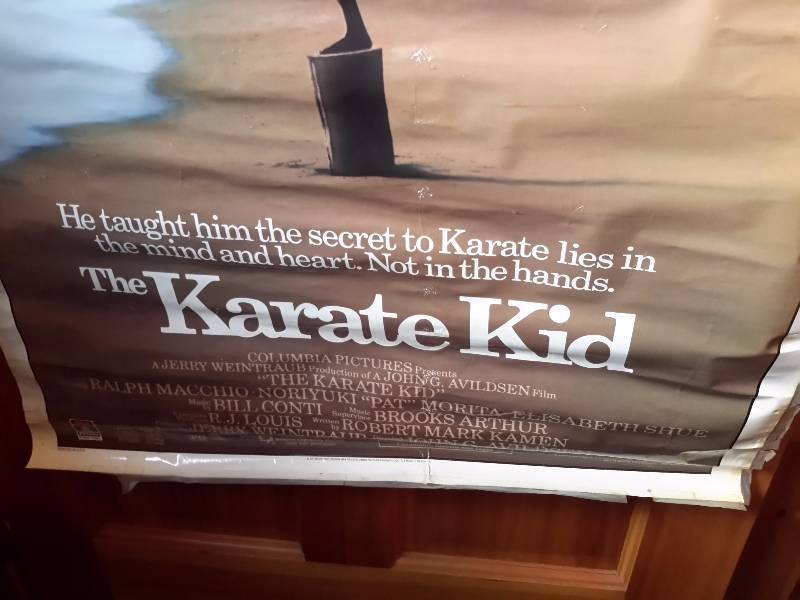 lot 92 image: KARATE KID, Movie Poster.. From 1984