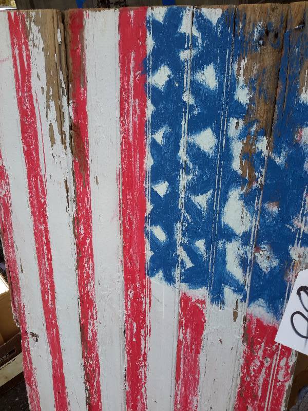 lot 60 image: Weathered, American Flag Painted Wainscoting Door..