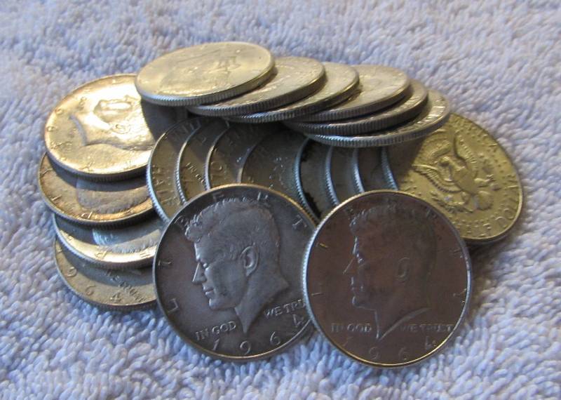 BAG OF 20 1964 SILVER KENNEDY HALF DOLLARS, 90% SILVER