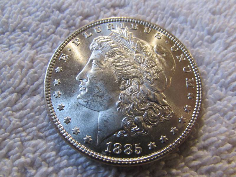 1885 MORGAN SILVER DOLLAR