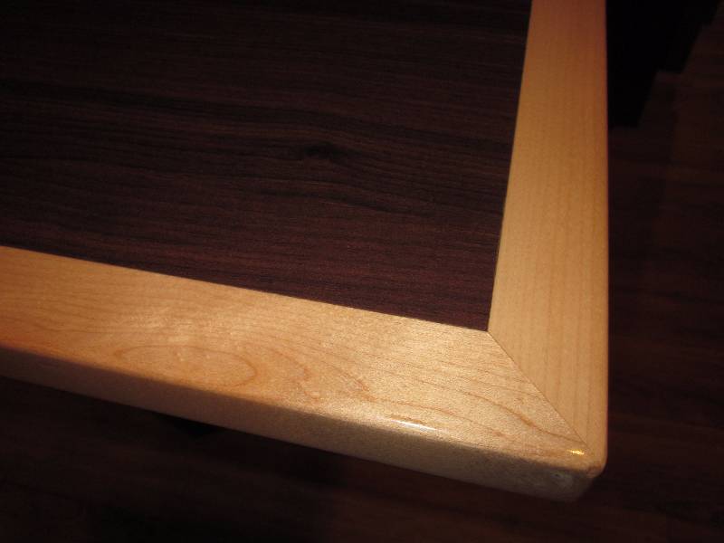 lot 119 image: Pedestal Table