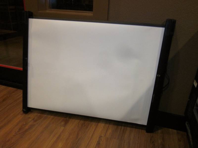 lot 275 image: Epson Retractable Screen, Etc.