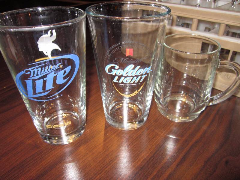 lot 142 image: Pint Glasses & Hot Drink Glasses
