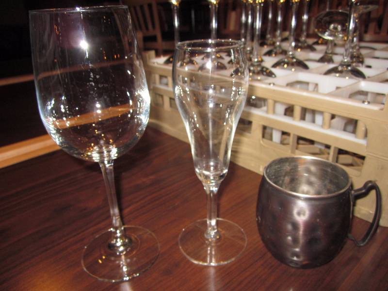 lot 145 image: Glasses, Flutes, & Mugs