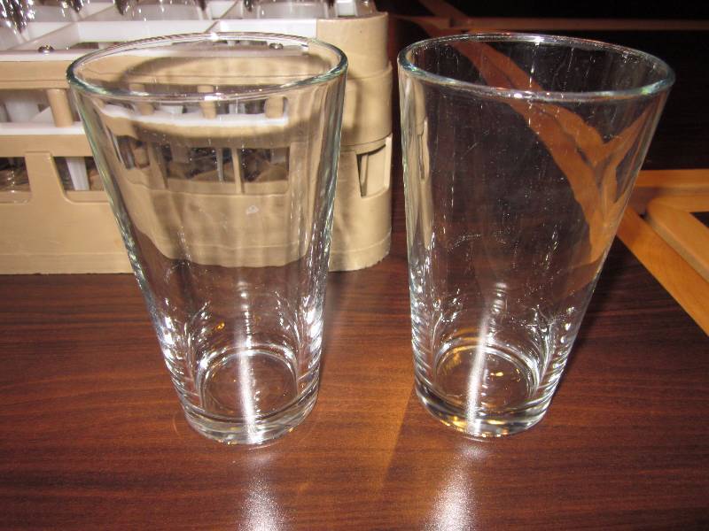 lot 147 image: Pint Beer Glasses