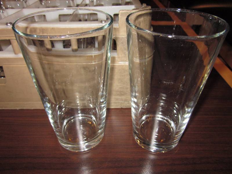 lot 149 image: Pint Beer Glasses