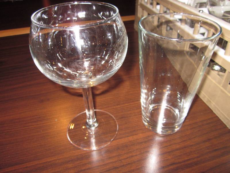 lot 157 image: Beer Pints & Wine Glasses