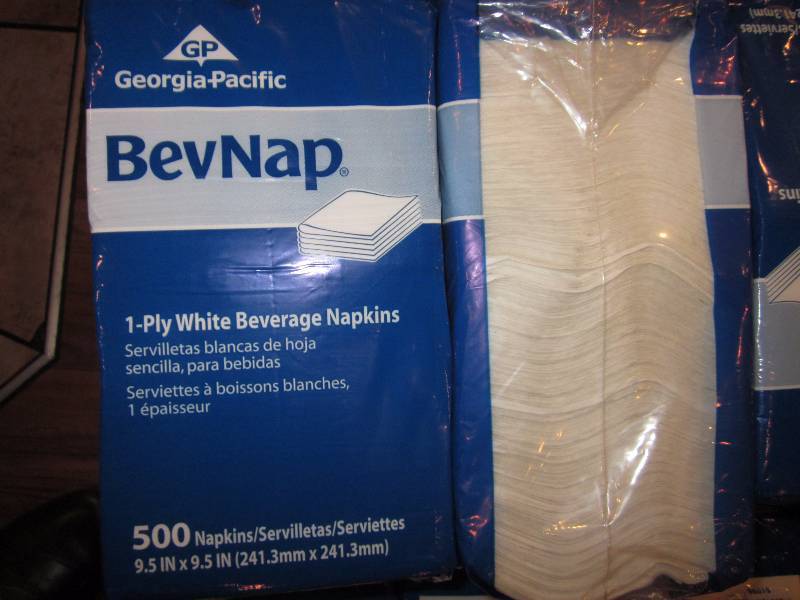 lot 164 image: Paper Products