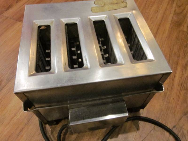 lot 93 image: Toastmaster Commercial Toaster
