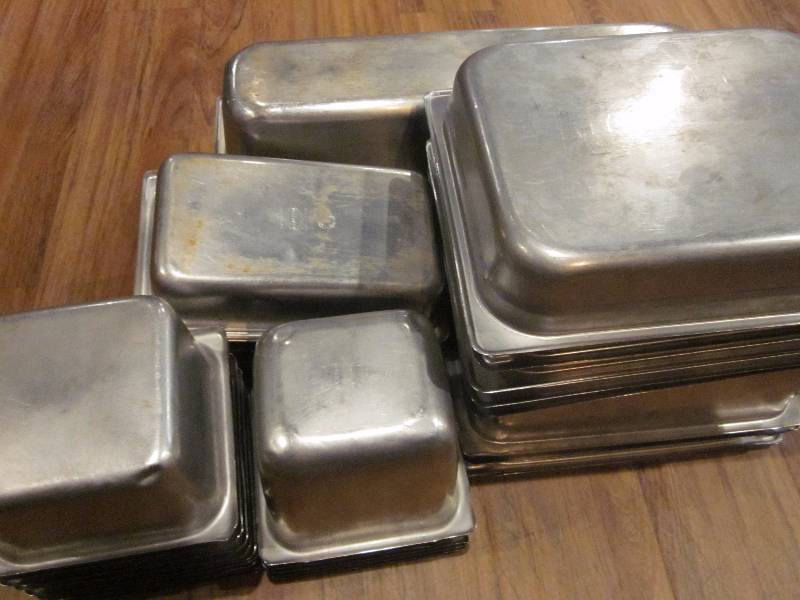 lot 230 image: Hot Food Pans, Mixed Sizes