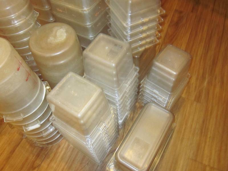 lot 235 image: Cold Food Storage Containers