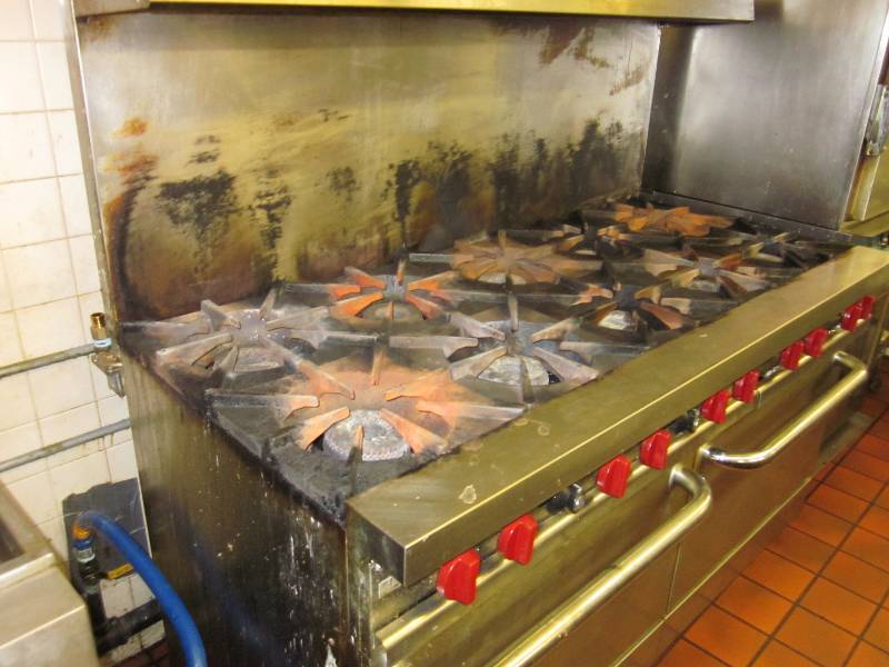 lot 2 image: Vulcan 60 Gas Restaurant Range