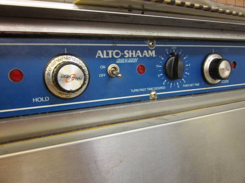 lot 11 image: Alto-Shaam Smoker - Steam & Heat Oven