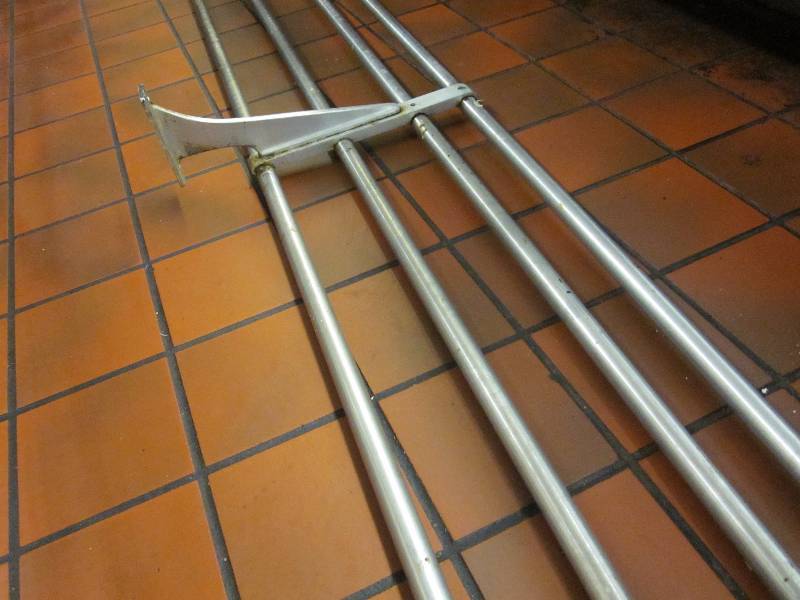 lot 20 image: Line Rail