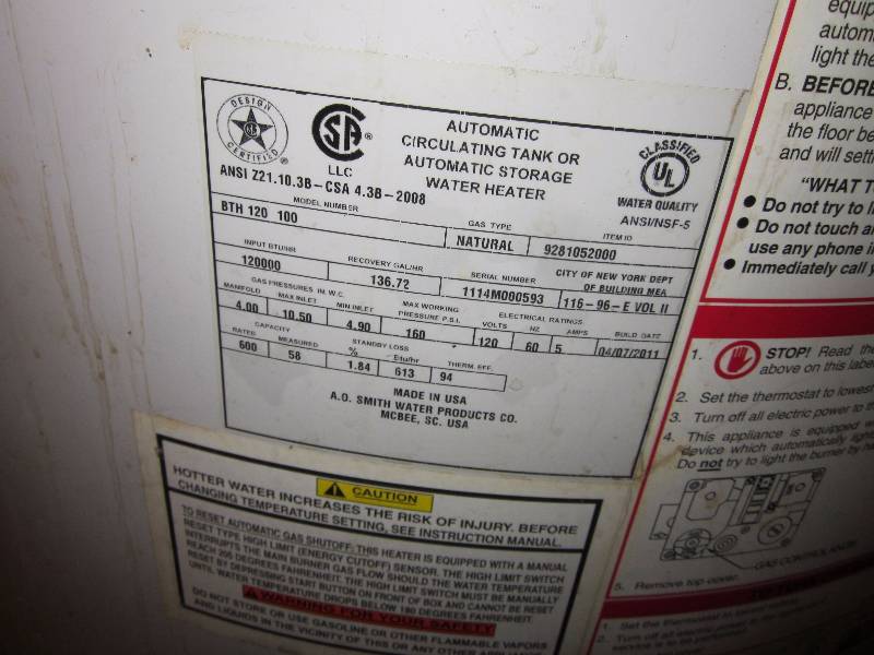 lot 50 image: Hot Water Heater