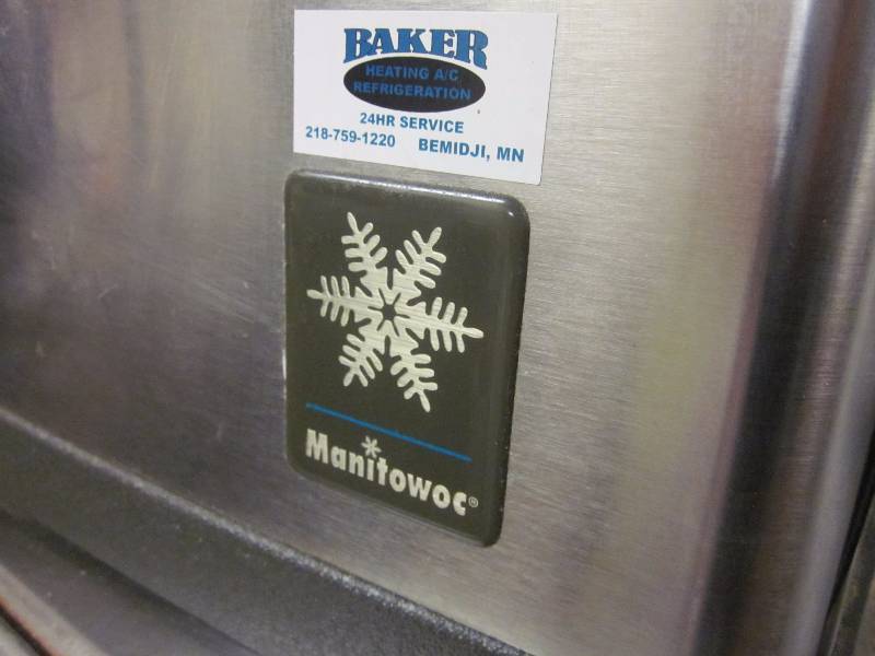 lot 34B image: Manitowoc Ice Maker