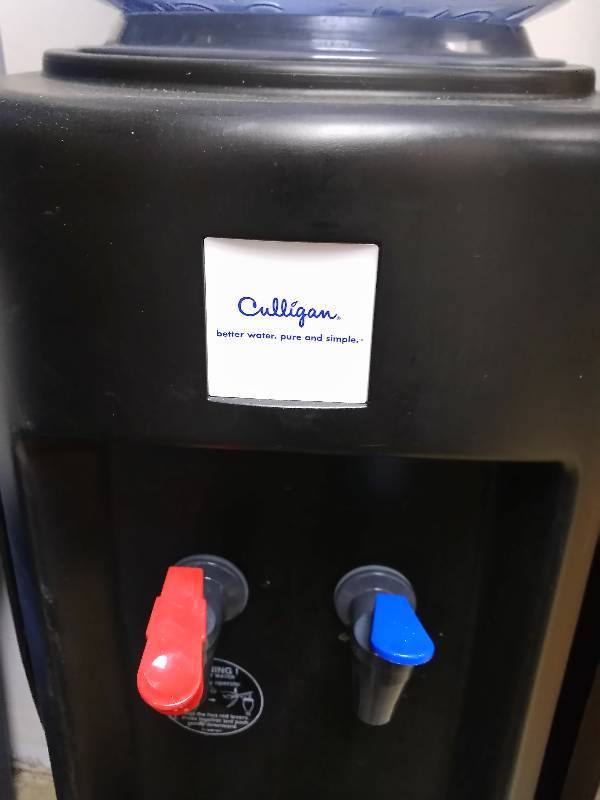 Culligan Hot & Cold Water Cooler/Dispenser Store Closeout Auction KBID