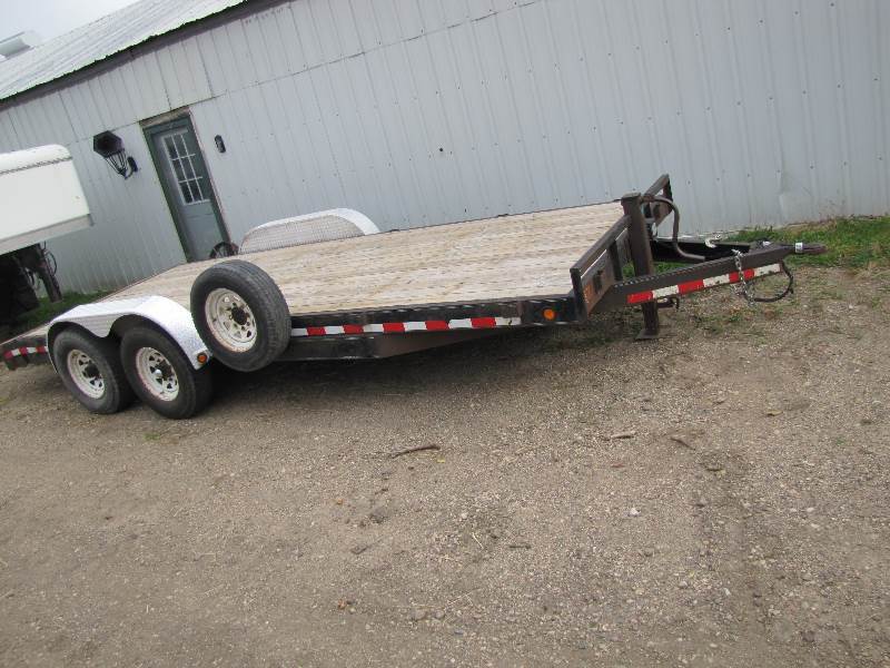 2004 P J Car Trailer  Flatbed Trailer