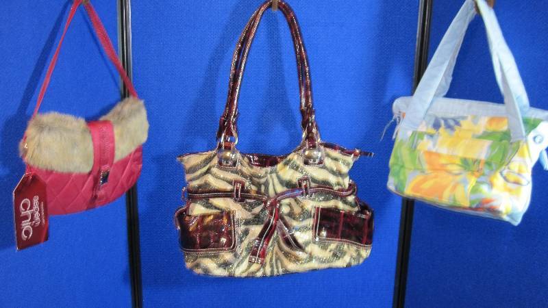 3 Purses