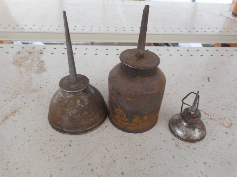 3 VINTAGE OIL CANS