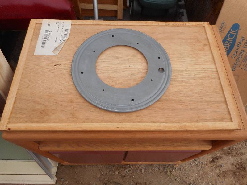 WOOD ENTERTAINMENT STAND