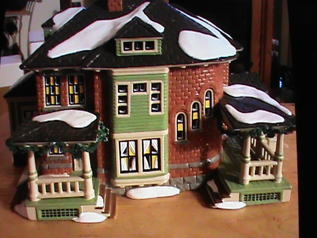 Dept. 56 - The Original Snow Village