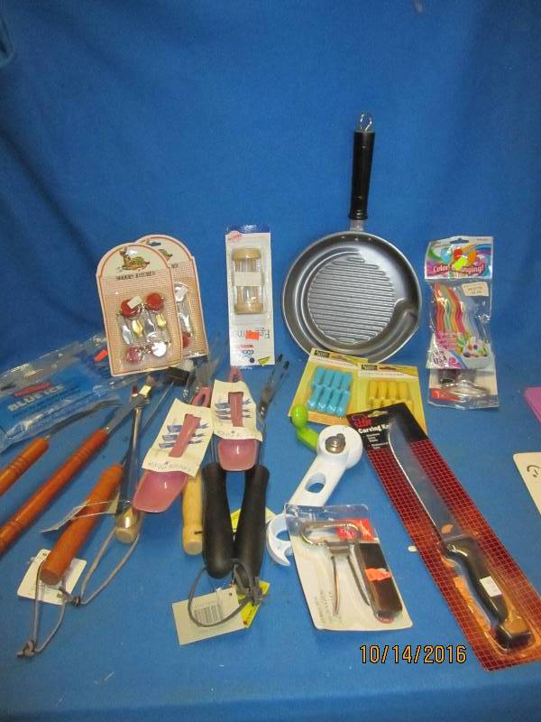 Lot of kitchen gadgets...