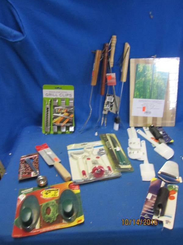 Lot of kitchen gadgets...