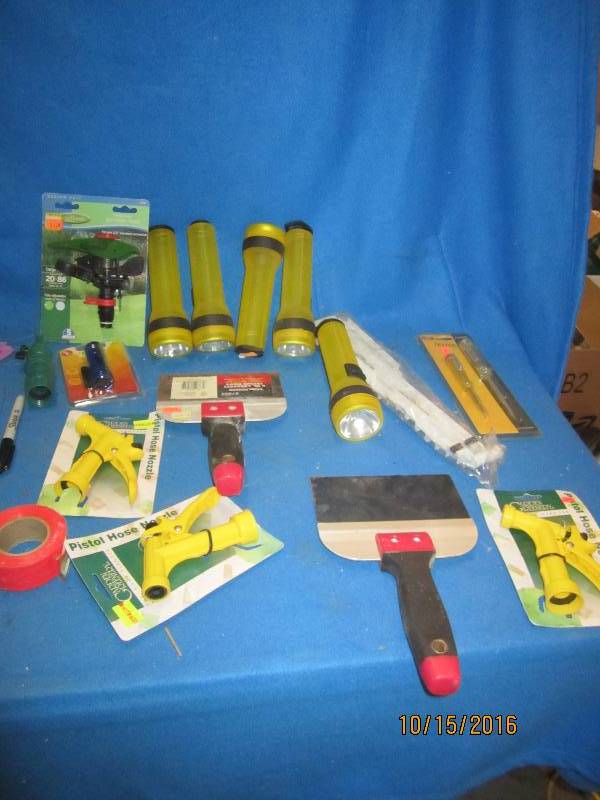 Lot of Tools yard and garden...