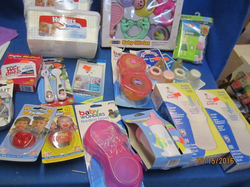 Lot of baby items... New Store Inventory Lots, Christmas, Wholesale