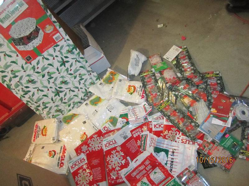 Bin of christmas dcor...