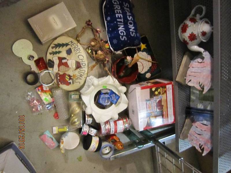 Bin of christmas dcor...