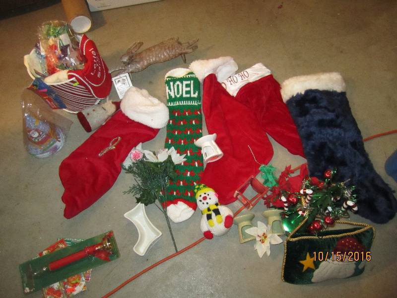 Bin of christmas dcor...