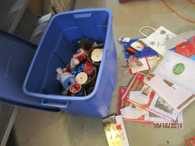 Bin of christmas dcor...