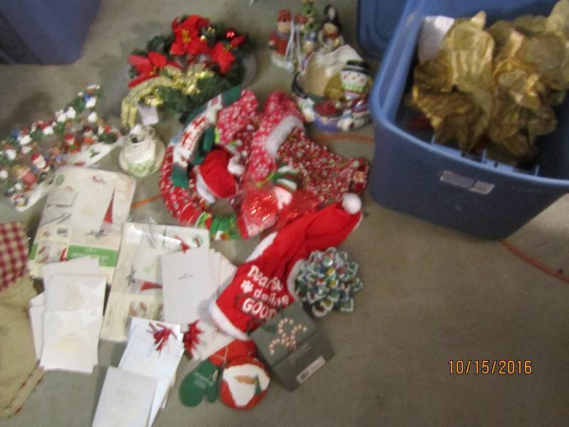 Bin of christmas dcor...