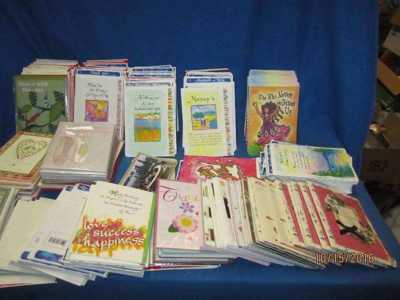 Huge lot of Blue Mountain greeting ...
