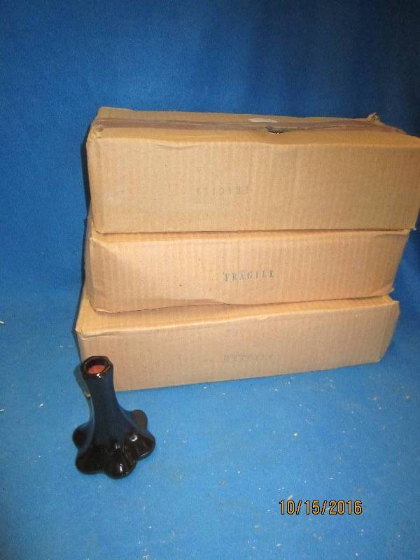 Lot of small dark brown vases 6 pac...