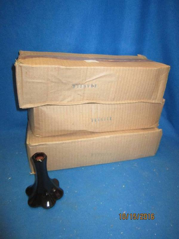Lot of small dark brown vases 6 pac...