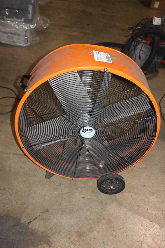 lot 60 image: Industrial Size Fan, Maxx Air High Velocity
