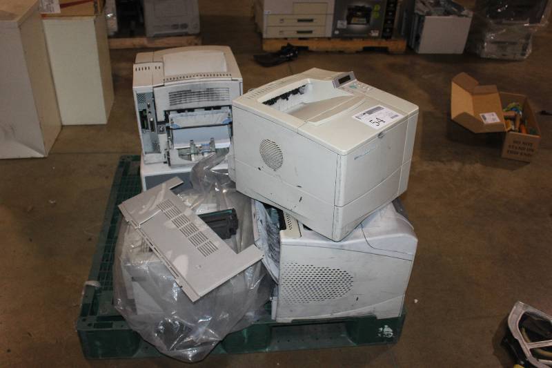 lot 54 image: Palate Lot includes assorted printers, hp Laserjet 4200, Deskjet 952C, etc.