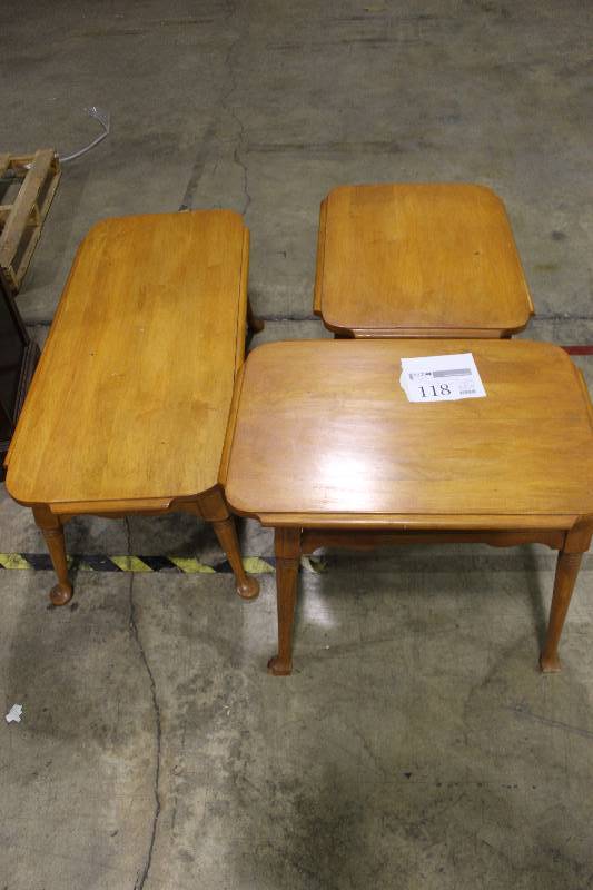 lot 118 image: Coffee Table (1) End Tables (2)