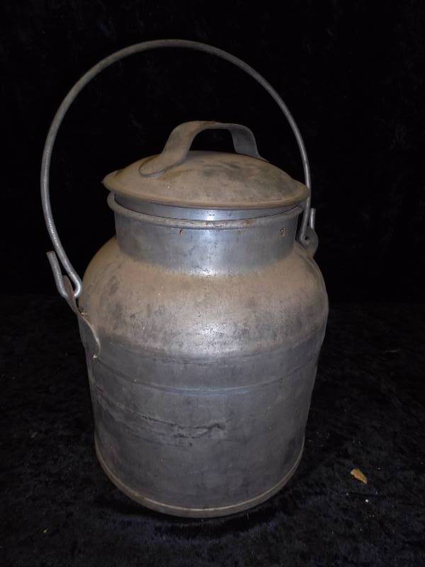8QT Metal Can wLid, 13x9