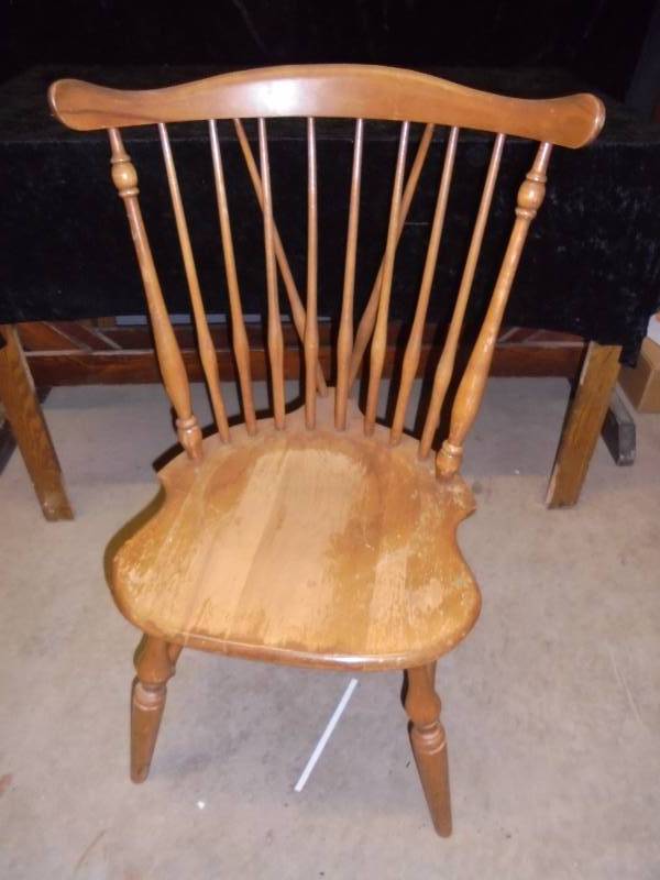 Chair, 34x17x20