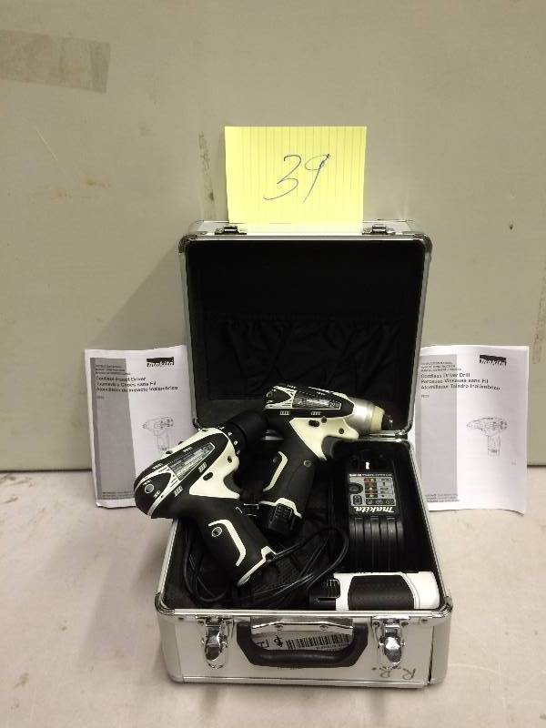 lot 39 image: Makita 12-Volt Max Lithium-Ion Cordless Combo Kit (3-Piece) in like New working conditions Stock and actual photos used to display item